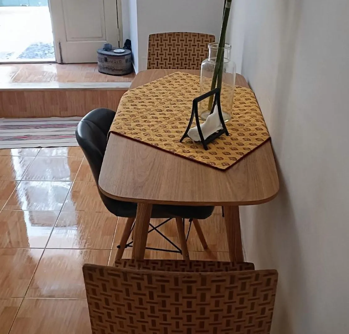 Ilda'S Bica House Apartment Lisbon Portugal
