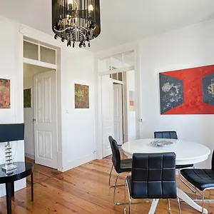 Apartment Bmyguest - Principe Real Galeria, Lisbon